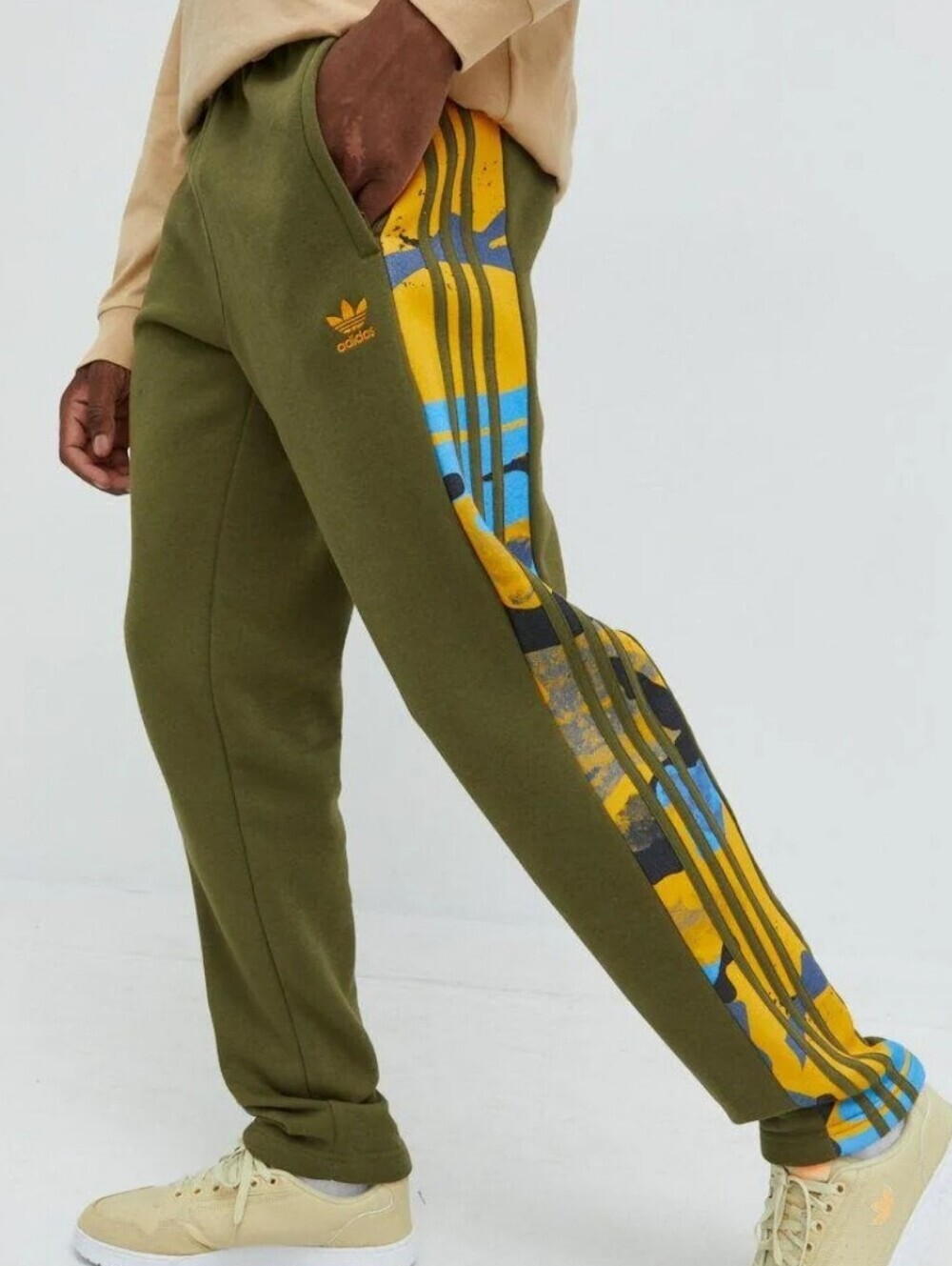 Adidas Camo Series Joggers Sweat Pants Focus Olive/Collegiate Gold Active Medium